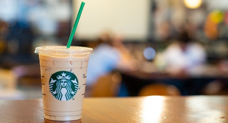 Iced Caffe Latte (source: Shutterstock)