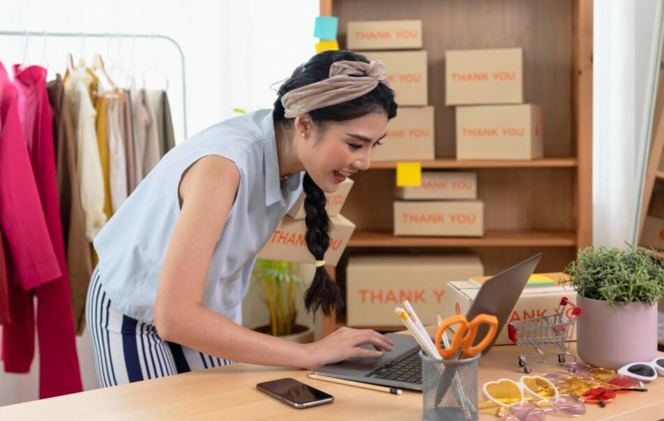 MULAI BISNIS ONLINE